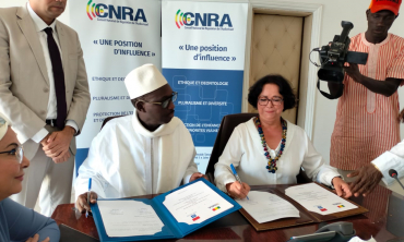 Signature d’une convention de partenariat entre la HACA et son homologue le CNRA du Sénégal 