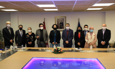 المجلس الأعلى للاتصال السمعي البصري يجتمع يوم 05 يناير بالسيد حسن مرابط المدير العام لكاب راديو في إطار سلسلة اللقاءات مع مجموع متعهدي الاتصال السمعي البصري الخواص المنظمة من طرف الهيأة العليا خلال الفترة الممتدة من 05 إلى 26 يناير 2021.