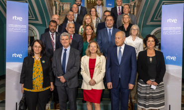 La Présidente de la HACA appelle à contrecarrer la polarisation des opinions publiques sur des questions d’intérêt géostratégique commun  au premier Forum hispano-arabe des médias réuni à Madrid les 17 et 18 mai 2022