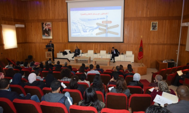 « La régulation des médias et enjeux communicationnels » : conférence de m. Naji a la faculté des lettres et des sciences humaines de rabat. Ouverture de la HACA sur le monde universitaire