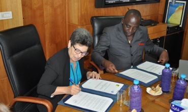 توقيع بروتوكول اتفاق تعاون بين الهاكا والمجلس الأعلى للاتصال بإفريقيا الوسطى