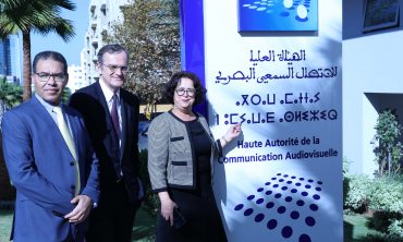 بدعوة من رئيسة الهيأة العليا للاتصال السمعي البصري رئيس المجلس الأعلى للسمعي البصري الفرنسي السيد روك أوليفيي ميستر، يجري زيارة عمل للرباط يومي 28 و29 نونبر 2019