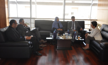  وزير الدولة لشؤون تنفيذ مخرجات الحوار الوطني اليمني يتباحث مع رئيسة الهاكا 