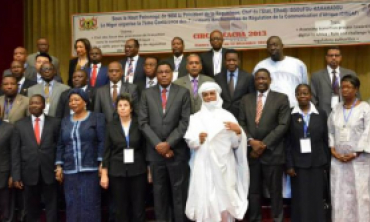 مشاركة الهيئة العليا في المؤتمر السابع لشبكة الهيئات الإفريقية لضبط الاتصال (RIARC) بنيامي 