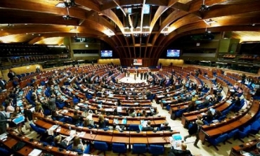 La Haca participe à un débat au Conseil de l'Europe sur la liberté d'expression.