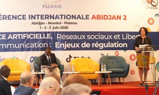 « La HACA appelle les plateformes numériques à démonétiser la désinformation tout en préservant les libertés »  Mme Latifa Akharbach, Présidente de la Haute Autorité de la Communication Audiovisuelle<br> Abidjan, le 1er juin 2026
